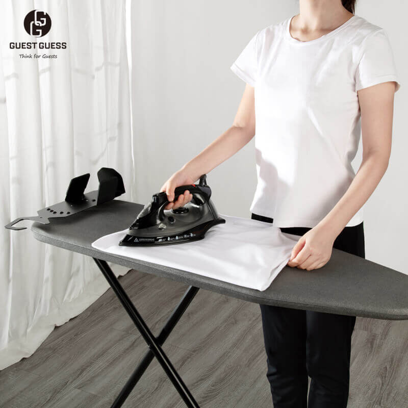 Steam Iron DOCILE 07